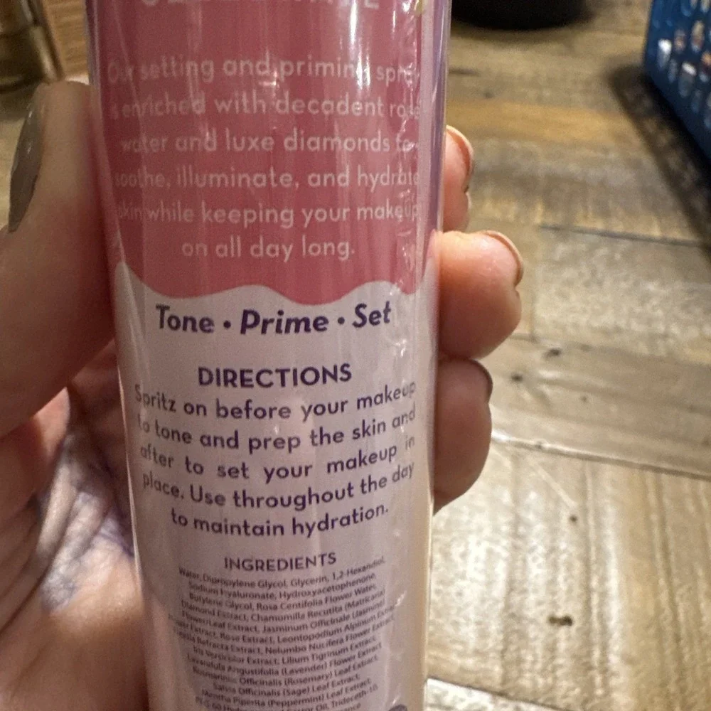 The Creme Shop x Hello Kitty Celebrate Setting & Priming Spray 3.52oz New Sealed